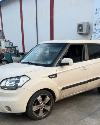 RICAMBI KIA SOUL 1.6 TDI ANNO 2011 SIGLA D4FB