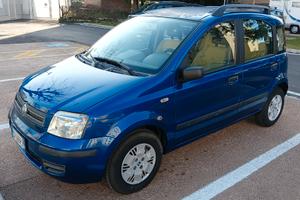 Fiat Panda con Clima e Schermo Touch 
