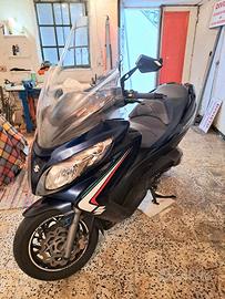 Suzuki Burgman 400 - 2006