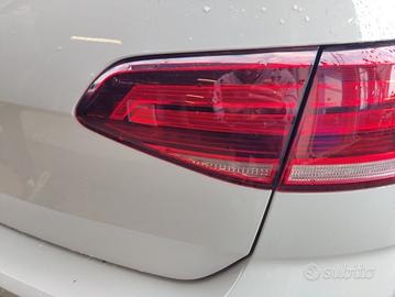 Fanale post. dx int. VOLKSWAGEN GOLF 7 del 2019