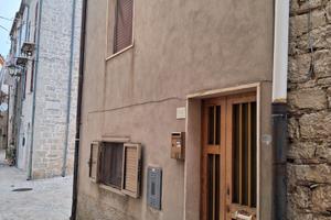 Vendita abitazione centro storico di ferrazzano