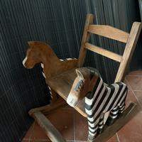 Zebra sedia a dondolo
