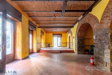 Locale, Barriera Nuova - Giardino Pubblico, Triest