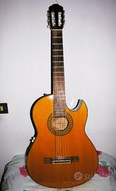 Chitarra Classica Elettrificata