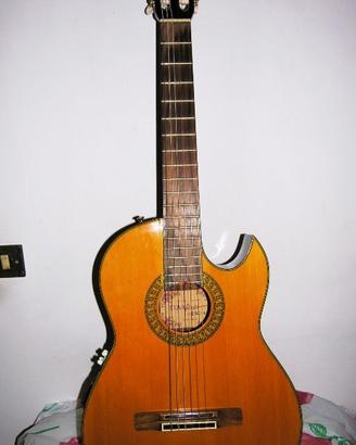 Chitarra Classica Elettrificata