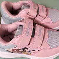 scarpe ciabatte stivale 28