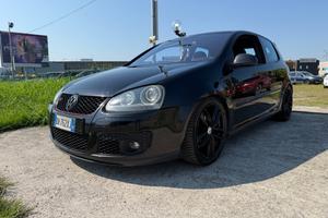 Volkswagen Golf GTI 2.0 16V TFSI 3p.