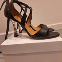 sandalo alla schiava ovye'