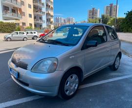 NEOPATENTATI TOYOTA YARIS 1.0i 16V Cat. 3 porte So