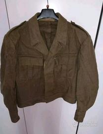 Giacca militare modello 55 del 9° C. C. R. 