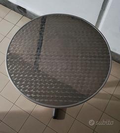 Tavolino da esterno