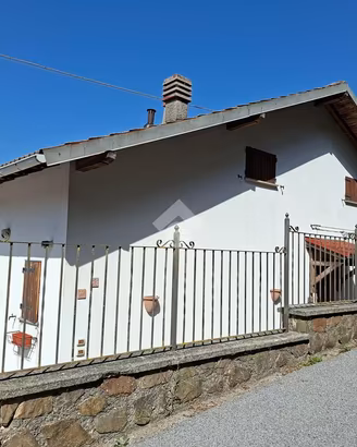 CASA INDIPENDENTE A VOBBIA