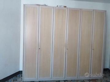 Armadio in legno Mazzali