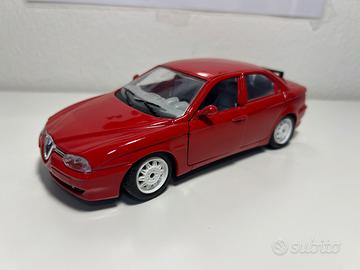 1:24 Alfa Romeo 156 - Burago