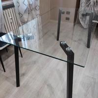 Tavolo design in vetro temperato 140x80