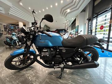 Moto Guzzi V7 IV STONE