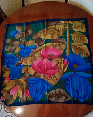 BALENCIAGA  foulard donna  in seta  senza scatola