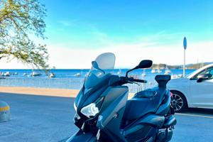 Yamaha X-MAX 125 (2015)