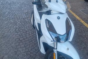 scooter QJMOTOR
