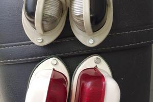 Fanalino e porta targa ape calesse