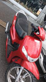 Peugeot Tweet 125 - 2023