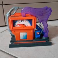 stazione pompa benzina Hot wheels 