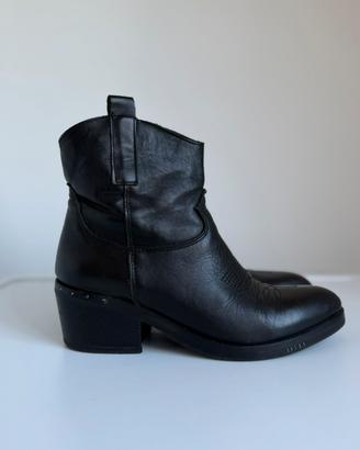 Stivaletti camperos donna in pelle nera nr 37