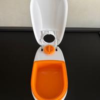 Distributore automatico cibo per cani/gatti