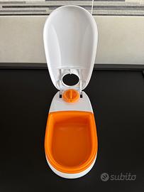 Distributore automatico cibo per cani/gatti