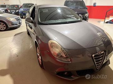 Alfa Romeo Giulietta 1.6 JTDm-2 105 CV Progression