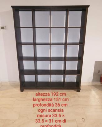 Libreria in legno ikea