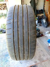 Gomme 215 45 17