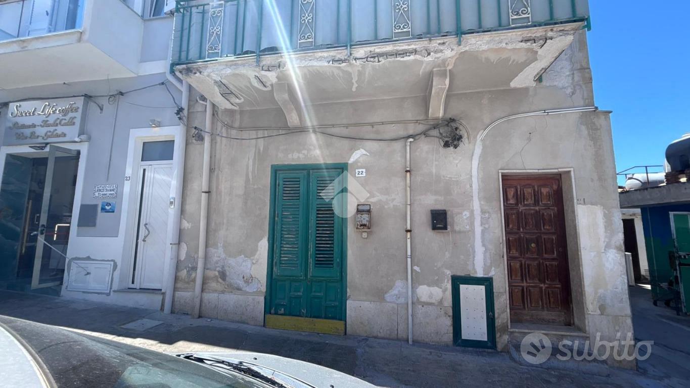 2 LOCALI A PALERMO - Vista 4
