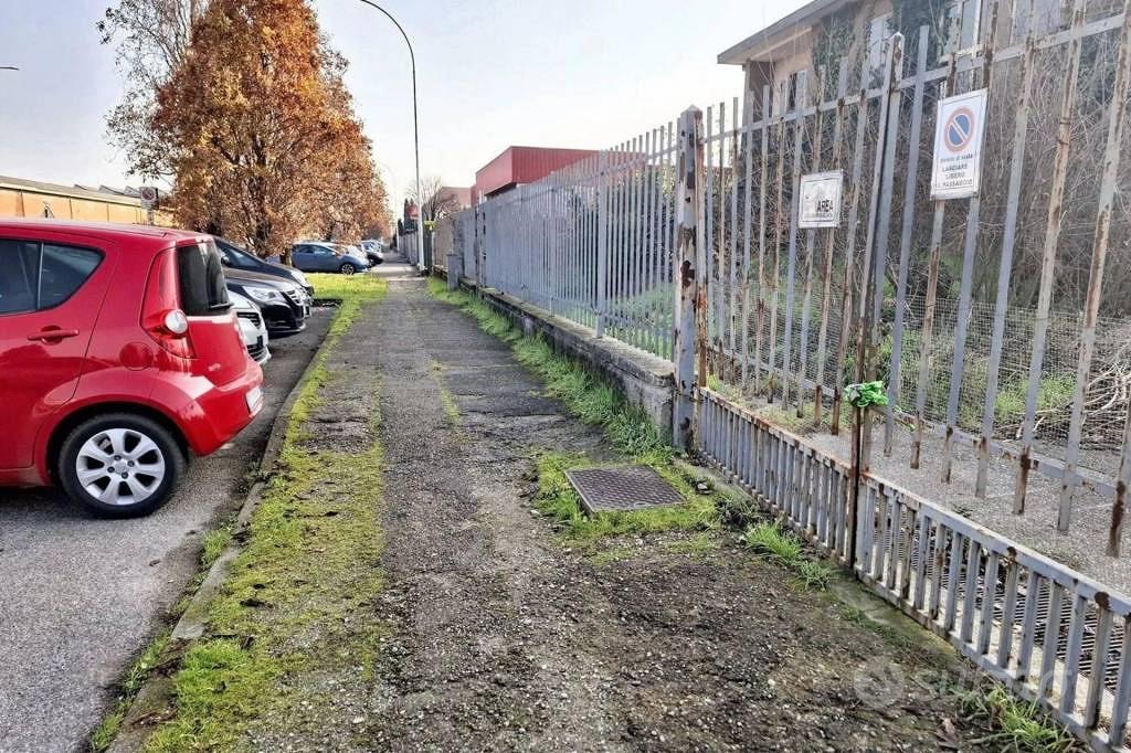 Immobile in asta di 300 m² a Inzago - Altro