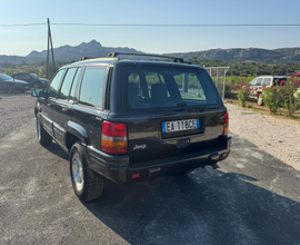 Jeep Grand Cherokee limited zj v8 5.2