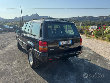 Jeep Grand Cherokee limited zj v8 5.2
