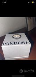 Anello pandora
