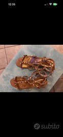 Scarpe sandali oro rosa con tacco