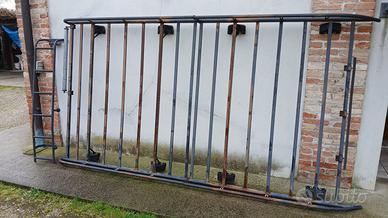 Bagagliera e scaletta per furgone