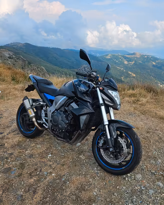 cb 1000 r 