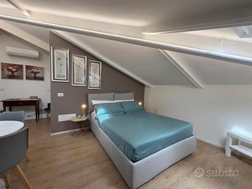 Appartamento Mansardato Zona Villa Comunale