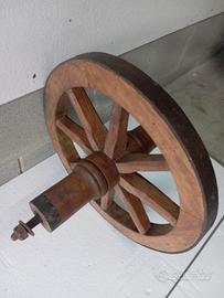 Ruota in legno