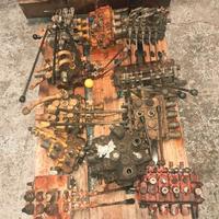 Distributore idraulico