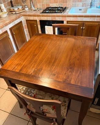 Tavolino da cucina in arte povera