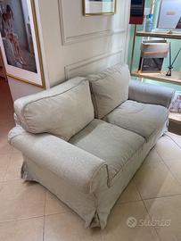 Divano due posti