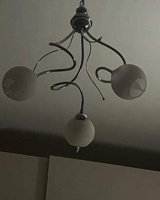 Lampadario a soffitta a tre luci