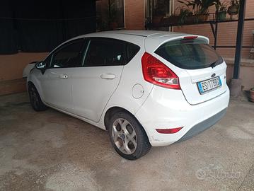 FIESTA 2013 ,GPL ,TESTATA BRUCIATA