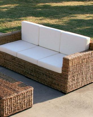 DIVANO+TAVOLINO IN RATTAN