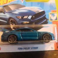 Hot wheels ford shelby gt350r 1/64