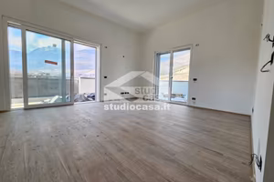 Appartamento di 118 m² con 3 locali a Volano